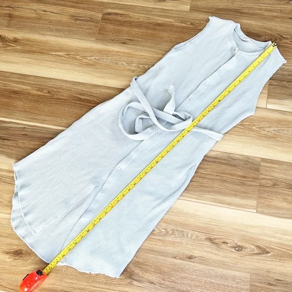 Zara light blue textured weave midi dress with button down front and waist Tie - Picture 9 of 14